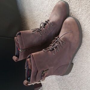 Kodiak leather boots new